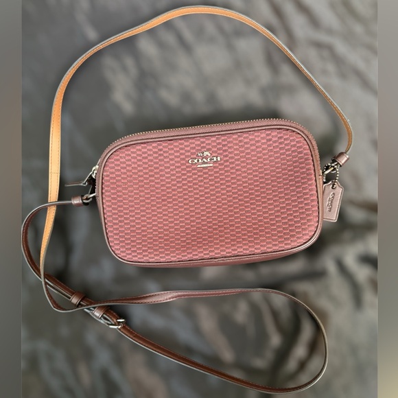 Coach Handbags - Coach Crossbody Pouch